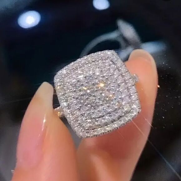 Zircon elegant square promise ring size 8 - Picture 10 of 11